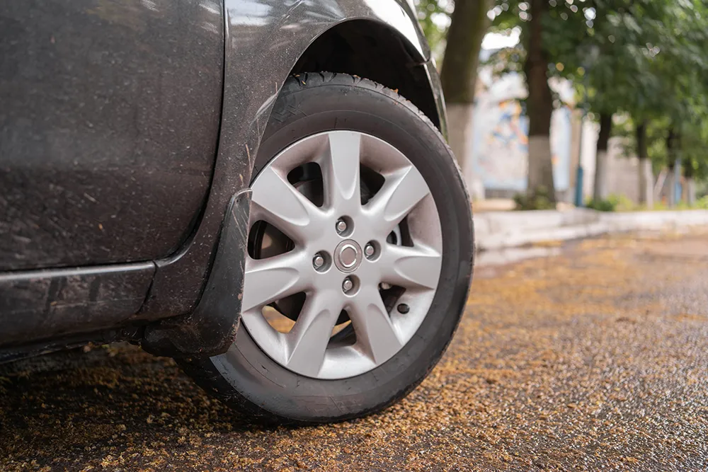 How Much Air Should I Put in My Tires?